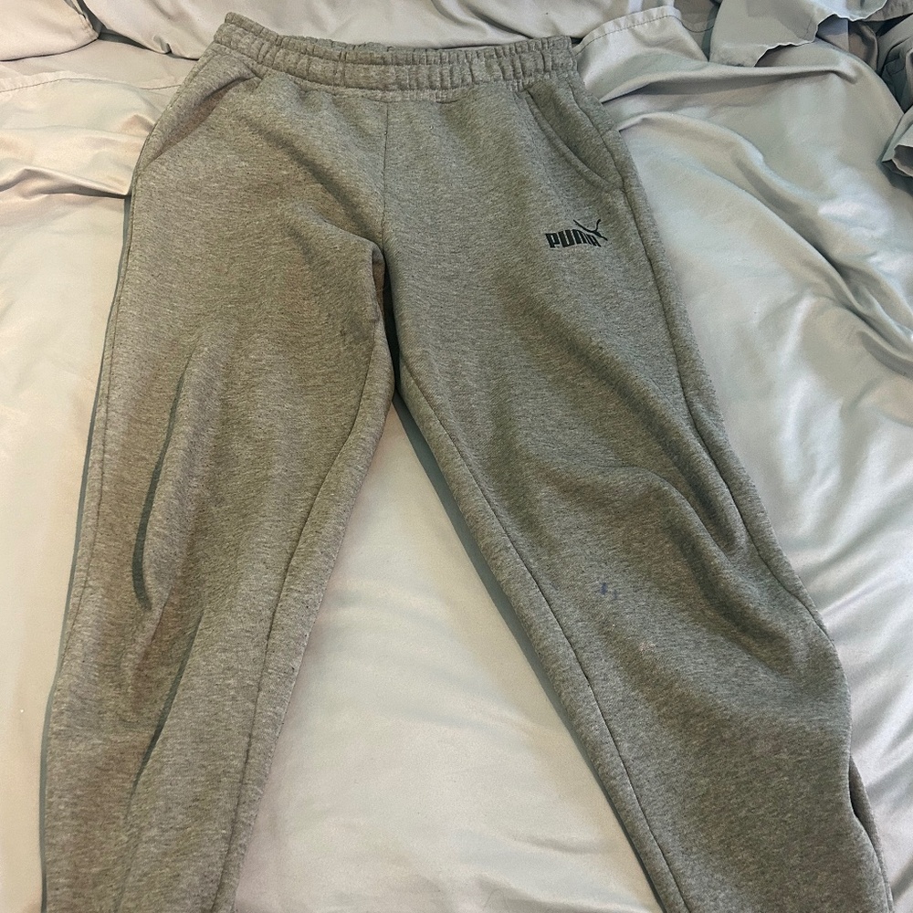 PUMA Mens Essentials Logo Fleece Sweatpants